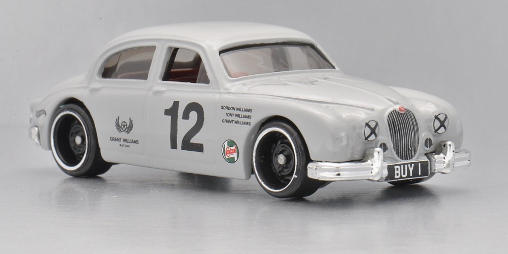 aDSC_7532_Jaguar MkI.jpg