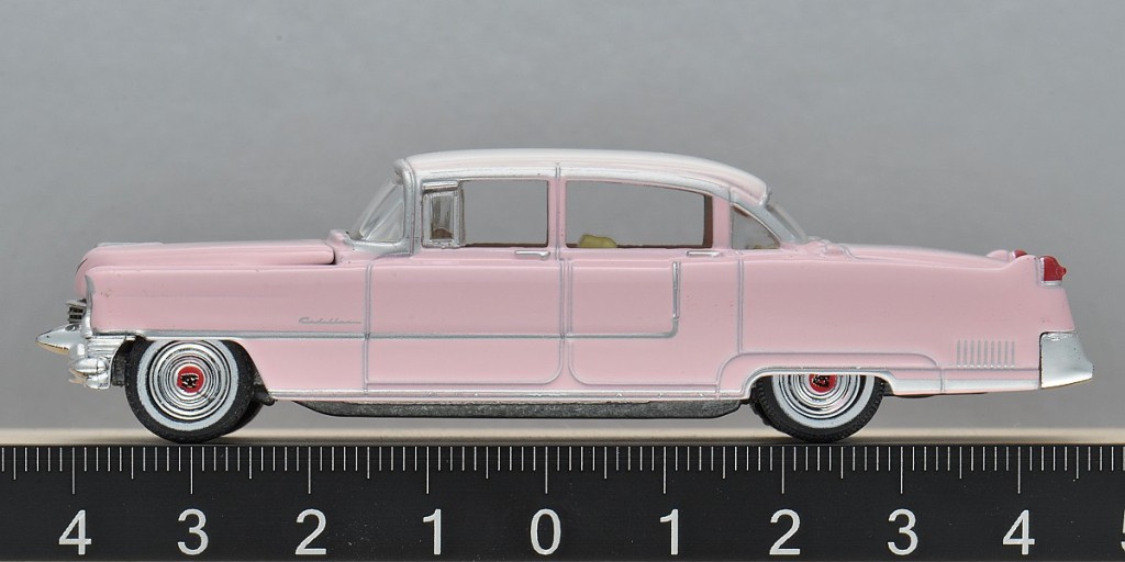 aDSC_7631_1955 Cadillac Fleetwood.jpg