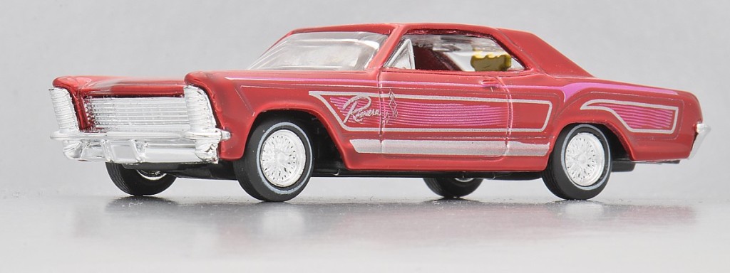 aDSC_7835_1965 Buick Riviera.jpg