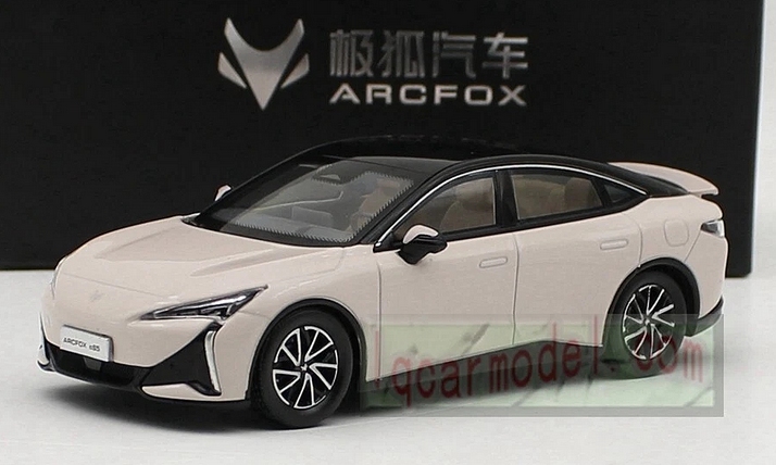 ArcFox S5 1.jpg