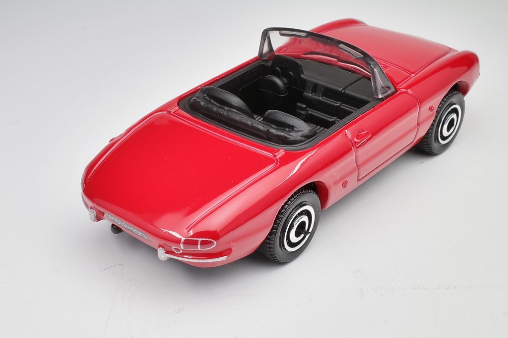 aRC002518_Alfa Romeo Duetto.jpg