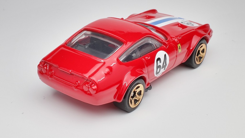 aRC002594_Ferrari 365 GT4 Competizione.jpg