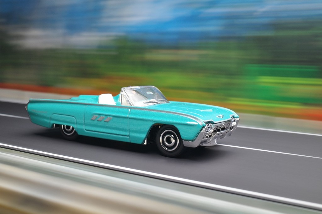 aRC002716x_1963 Ford Thunderbird.jpg
