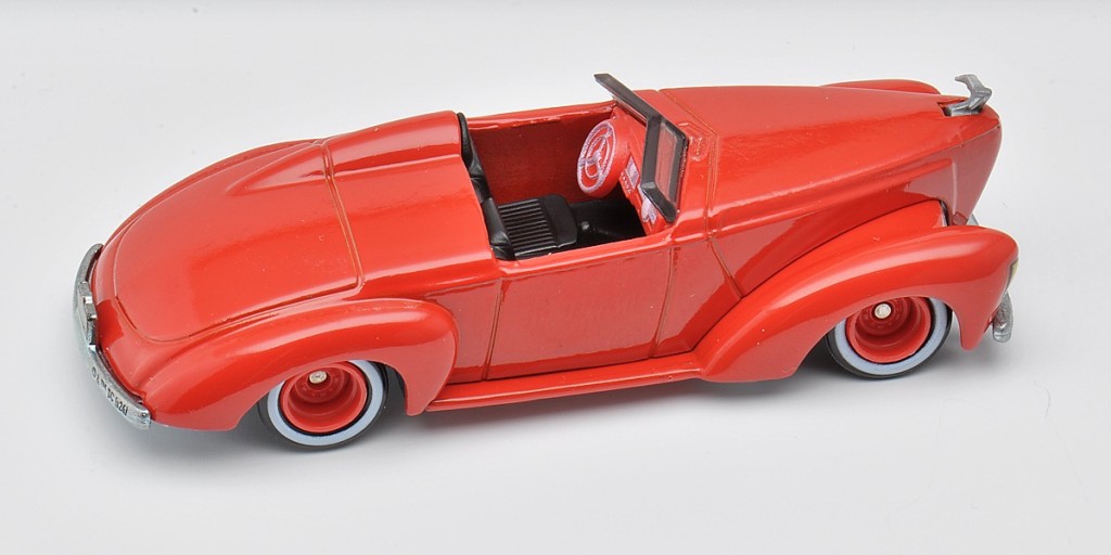 aDSC_0486_1941 First Batmobile.jpg