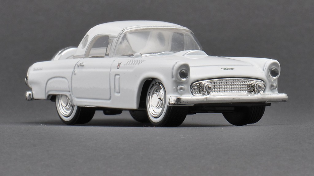 aDSC_0704_1956 Ford Thunderbird.jpg