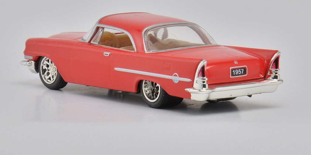 aDSC_0799_1957 Chrysler 300C.jpg