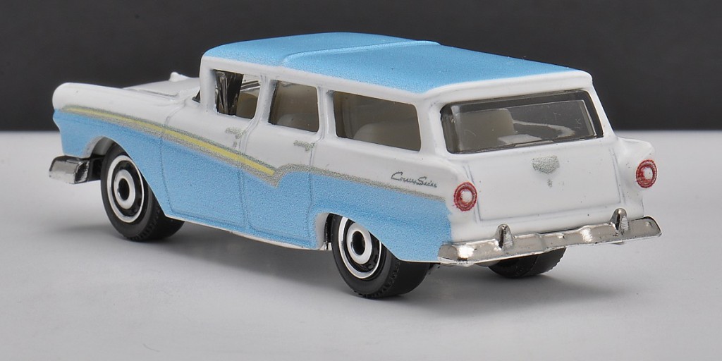 aDSC_1132_1957 Ford Country Sedan.jpg