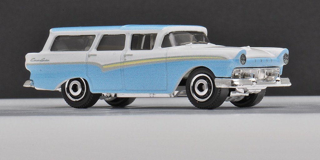 aDSC_1126_1957 Ford Country Sedan.jpg