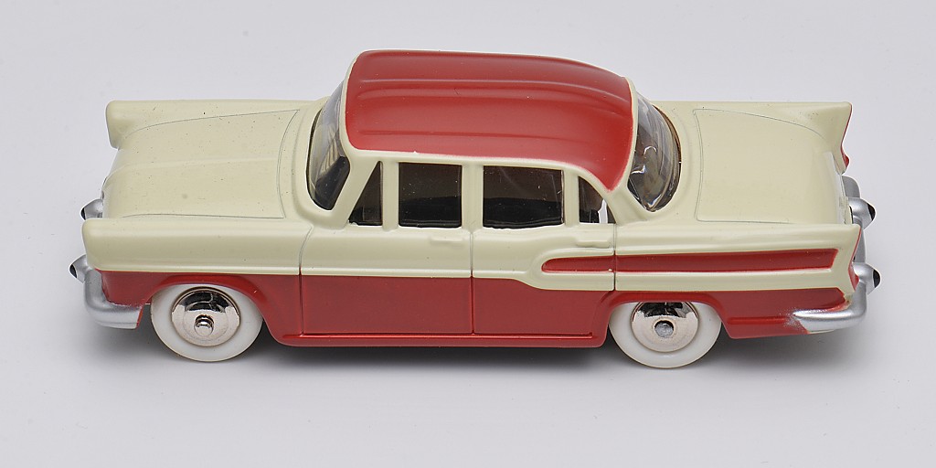 aaDSC_1910_Simca Vedette Chambord.jpg