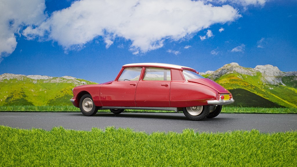 aa32-RC003238_Citroen DS19.jpg