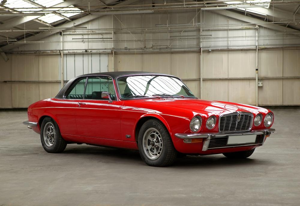 Jaguar_XJ_Series_II_Coupé_5,3_V12.jpg