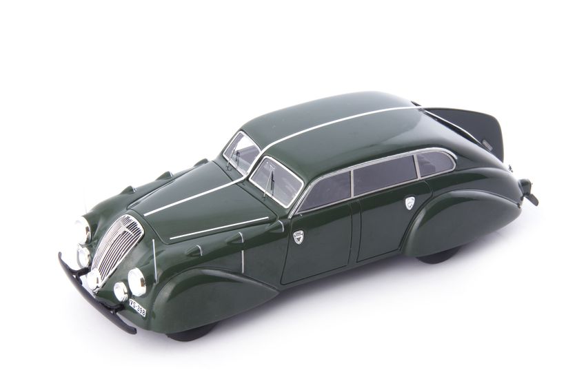 Adler Diplomat Stromlinie Authenrieth 1938.jpg