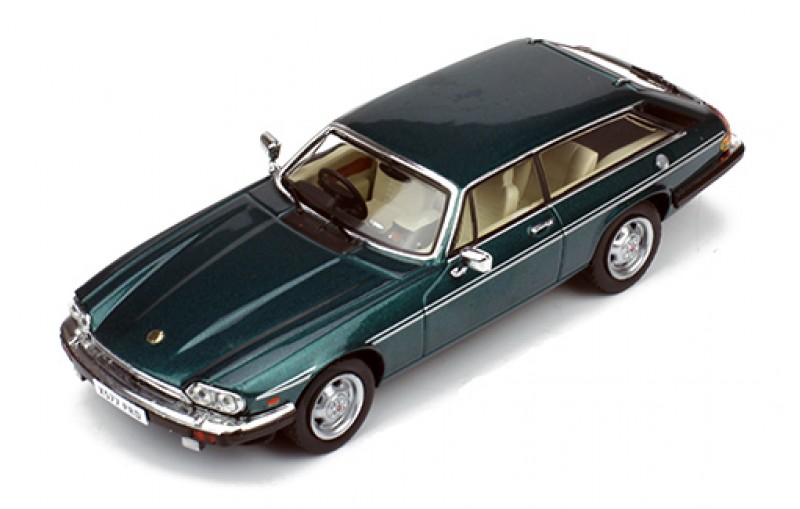 Jaguar XJS Shooting Break 1983.jpg