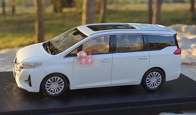 GAC Trumpchi GM6 2.jpg