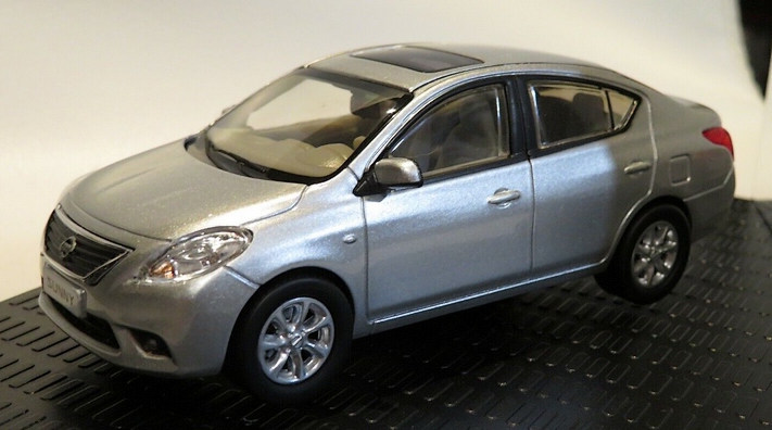 Nissan Sunny 1.jpg
