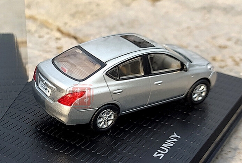 Nissan Sunny 2.jpg