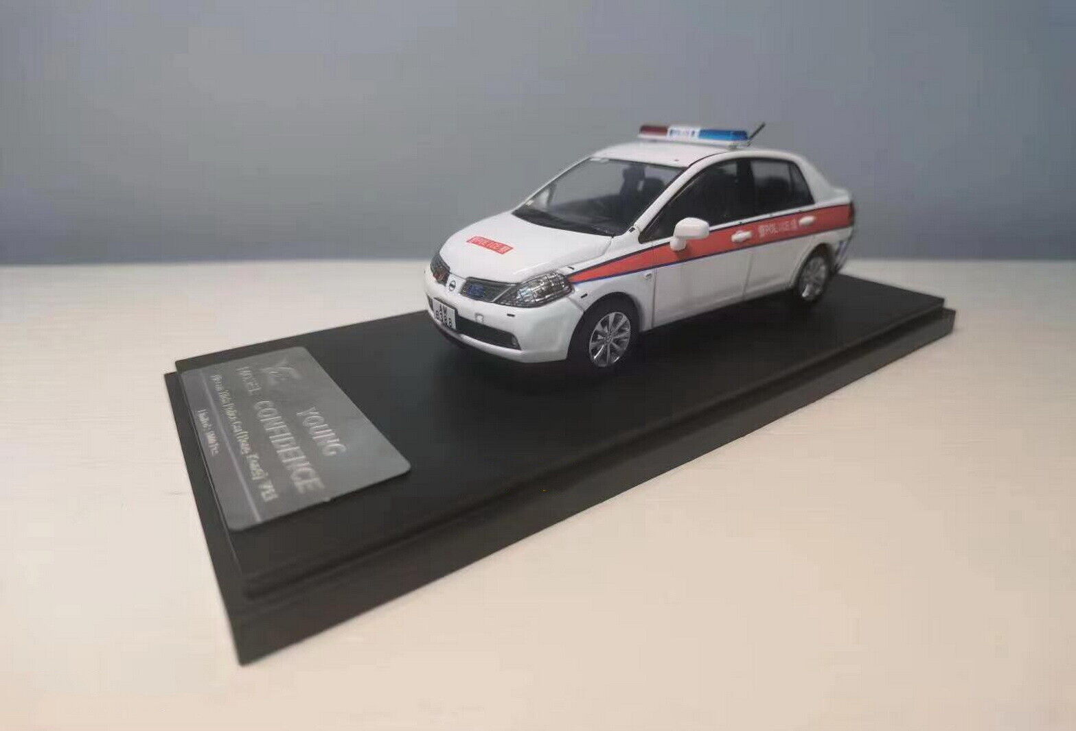 Nissan Tiida Police 1.jpg