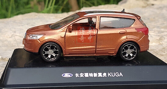 Ford Kuga 2. gen 4.jpg