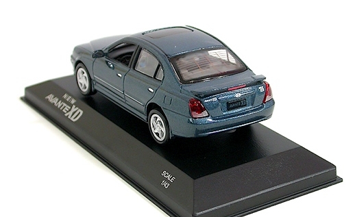 Hyundai Avante 2.jpg