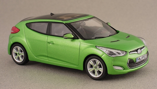 Hyundai Veloster 1.jpg