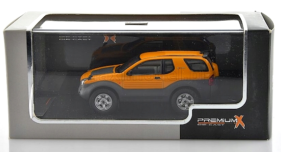 Isuzu VehiCROSS Premium X 4.jpg