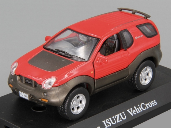 Isuzu VehiCROSS Cararama 1.jpg