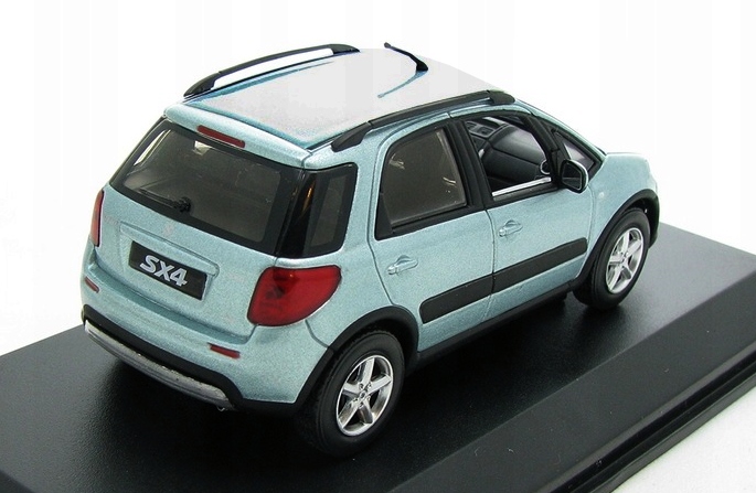 Suzuki SX4 2.jpg